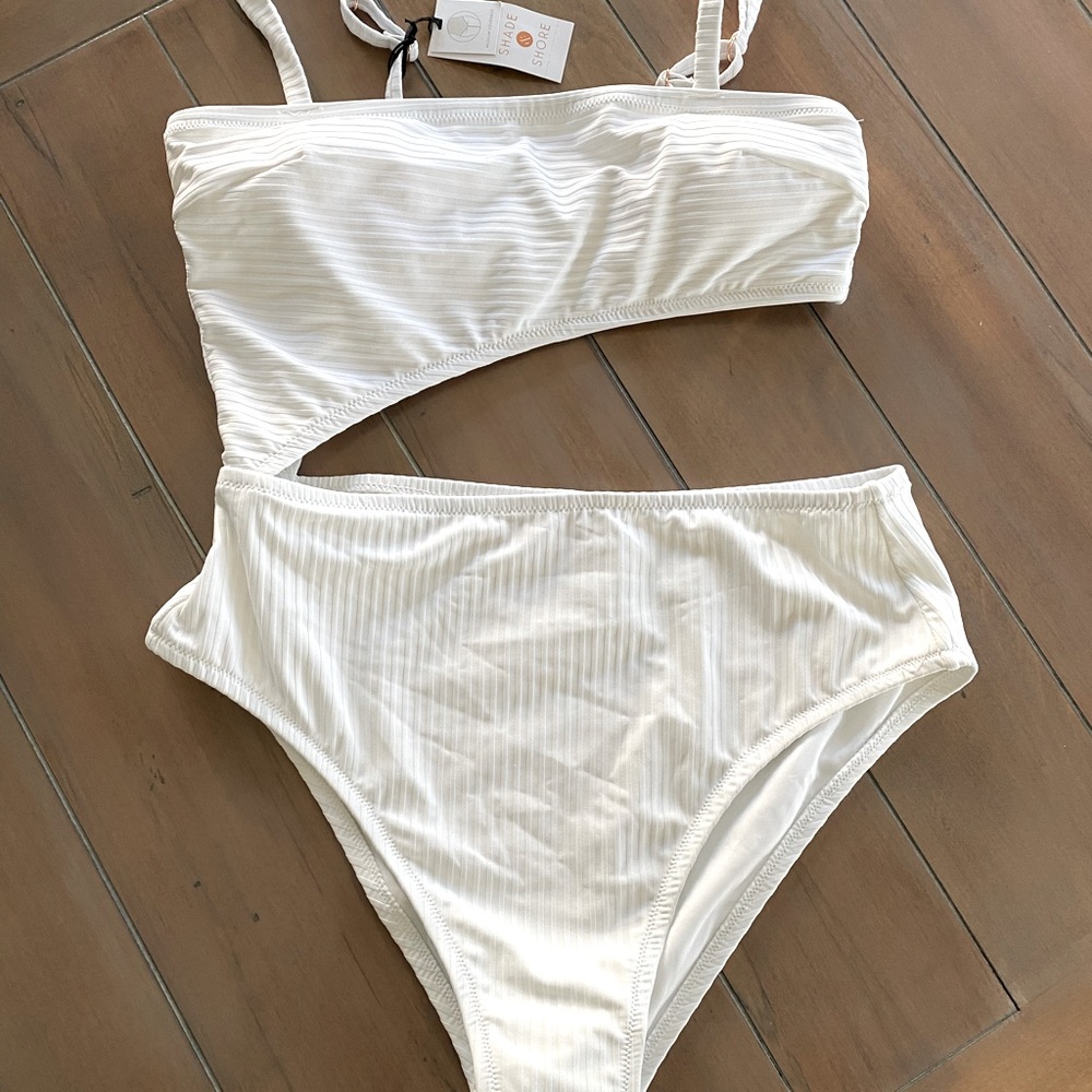 White Womens Swimsuit Sz L